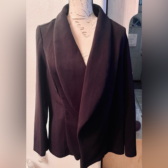 41 Hawthorn black open front shawl collar blazer - ponte knit. Size 1X. - Picture 1 of 2